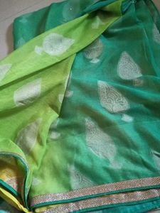 Very Beautiful Combination Of Colour Saree
