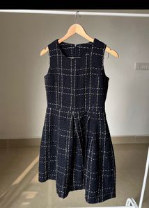 Chic Plaid Sleeveless Tweed Dress