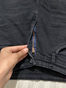 Black Jeans