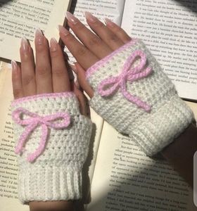 Crochet Hand Gloves