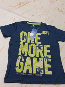 Boy&#39;s Graphic Tee