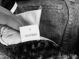 Urbanic Black Jeans 🖤▪️🦓🏴⬛️🐦‍⬛🗝️🦨♟️
