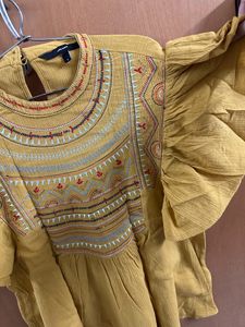 VM Mustard Top