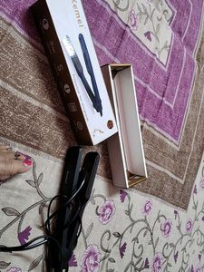 Brand New Hair Straightener
