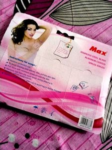 6-Piece Pink Disposable Razors