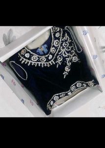 Girl&#39;s Navy Blue And Grey Lehenga Set For 5-6 Year