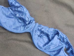 Floral Lace Bra 🖤