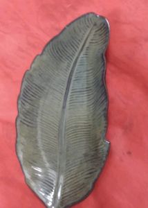 Ceramic Leaf Serving Tray
