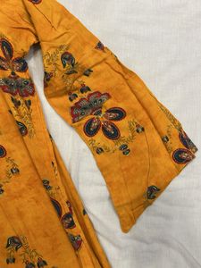 Vintage Floral Print Tunic Top