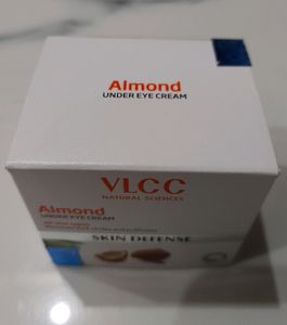 VLCC Almond Under Eye Cream