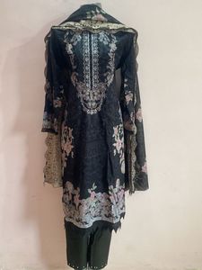 Pakistani 3pcs Suit