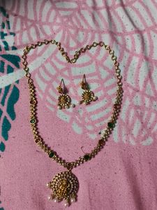 Necklace & Earring Set