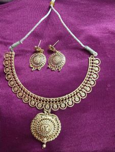 Golden Colour Nacklace 😍