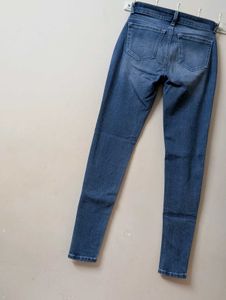 ✨ Mid-Rise Skinny Jeans - Timeless Blue Denim 👖