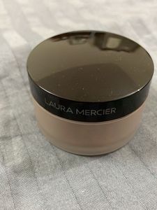 Laura Mercier Translucent Loose Setting Powder Min