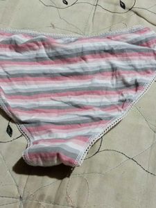 stripped panty looking good