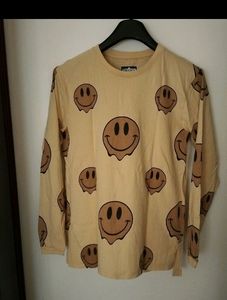 Oversized Smiley Tshirt