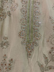Elegant Green Embroidered Kurta