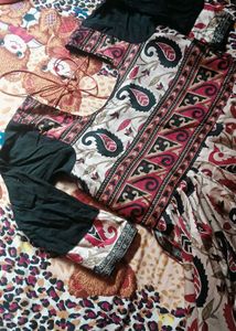 Elegant Ethnic Kurti..🌼