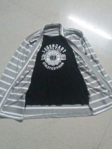 T- shirt