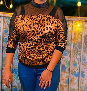 Animal Print Netet Top