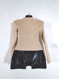 Beige Top (Women&#39;s)