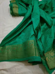 Green Banarasi Saree with free matching earrings