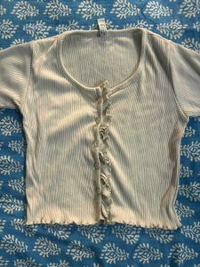 Cute Button-Up Crop Top