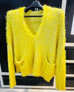 💛Super Soft Fuzzy Yellow Cardigan 💛