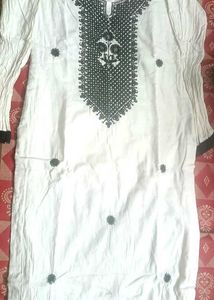 White Colour Ka Kurta Length 39
