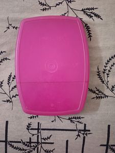 Tupperware Lunch Box