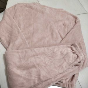 combo woolen night suit