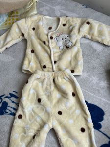 Cute Bear Baby Outfit 3-9 months
