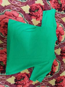 Green Graphic Print T-shirt