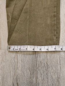 Ma2412 Sabrin cargo jeans waist 22 inches