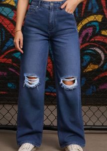 Knee Ripped Jeans