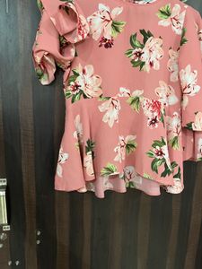 Floral Ruffle Sleeve Top