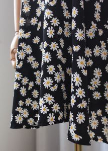 Summer Daisy Dress