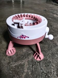 Knitting Machine