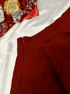 🎀Burgundy Pleated Mini Skirt🎀