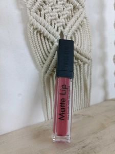 Swiss Beauty Matte Lip