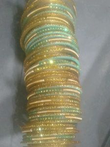 Sparkling Bangle Set
