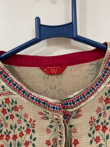 Elegant Floral Printed Kurta