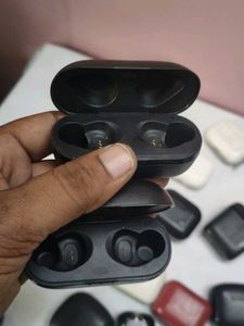Multiple Buds And Charging Cases