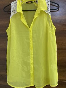 Shirt Blouse With Lace Detailing