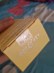 Dot &amp; Key Vitamin C + E Sunscreen