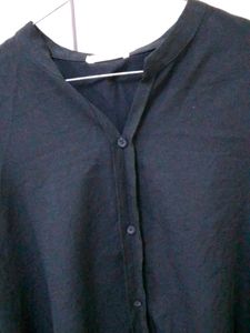 BLACK FULL SLEEVED HALF COTTON SHIRT