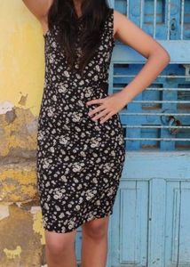 Black Bodycon Dress With Long Zipper
