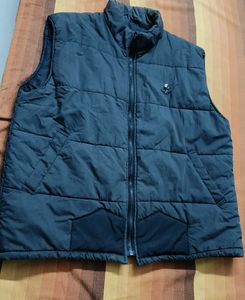 Men's Dark Grey Sleeveless Padded Jacket