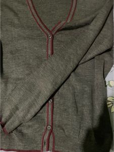 Stylish Grey Cardigan